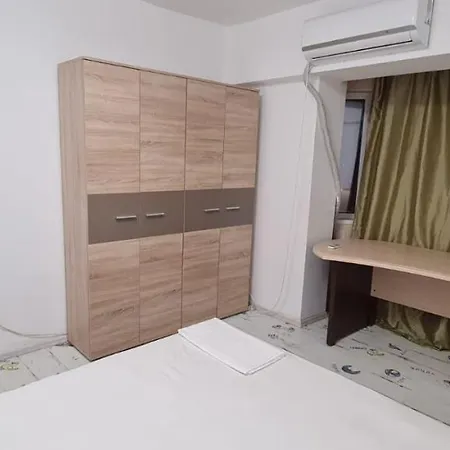 Center Large Apartment/ultracentral &spatios Constanţa